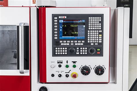 torno cnc mamalon|Guía de los Diferentes Tipos de Tornos CNC: .